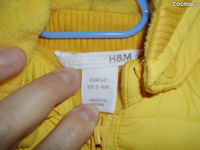 Geaca h&m bebe 2- 4 luni