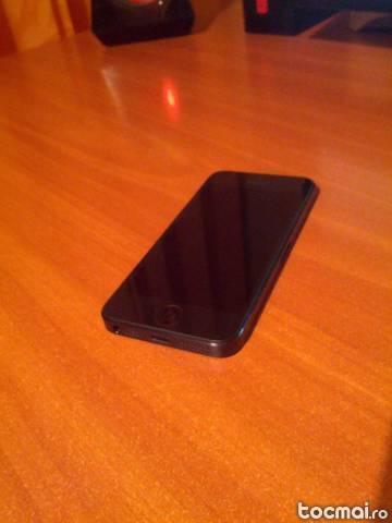 Iphone 5 , 16 gb , black