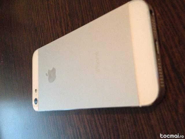 iPhone 5 - White - 32GB - Neverlocked