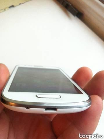 Samsung Galaxy S3 mini alb