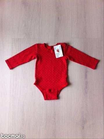 Body bebe H&M(9 luni) din Suedia.