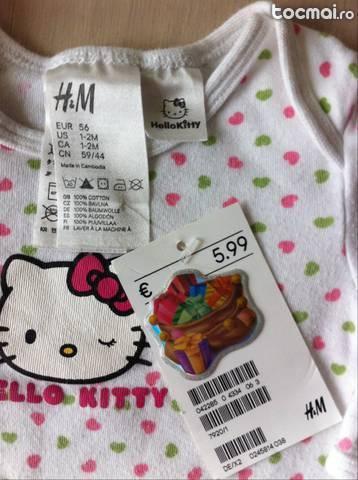 Body bebe HelloKitty(2 luni) din Suedia.