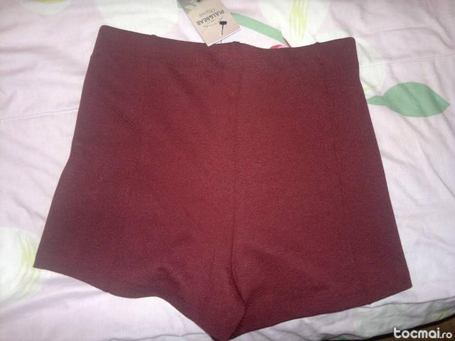 Pantaloni dama scurti Pull&Bear