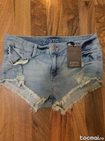 Pantaloni scurti zara