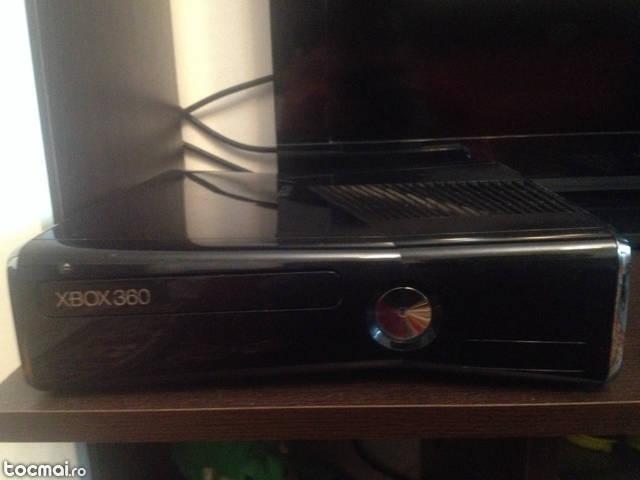 Xbox 360 de 250 de GB ( cu volan 2 manete multe jocuri )