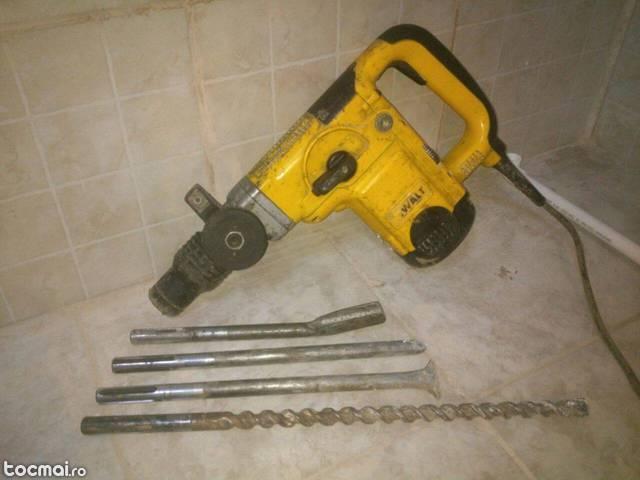 DeWALT demolator/ rotopercutor D25600K