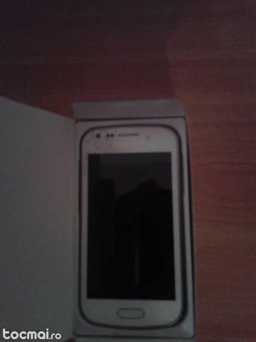 Samsung S7562 White La Fleur
