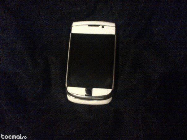 Blackberry 9810 facelift