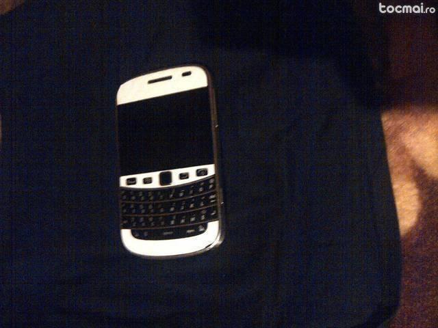 Blackberry 9900 black carbon