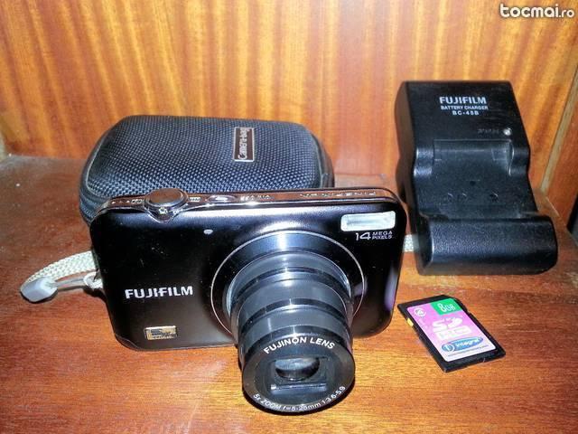 Camera de fotografiat Fujifilm JX530 card SD 8Gb
