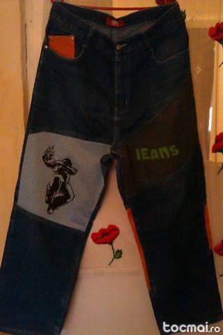 Echo Jeans