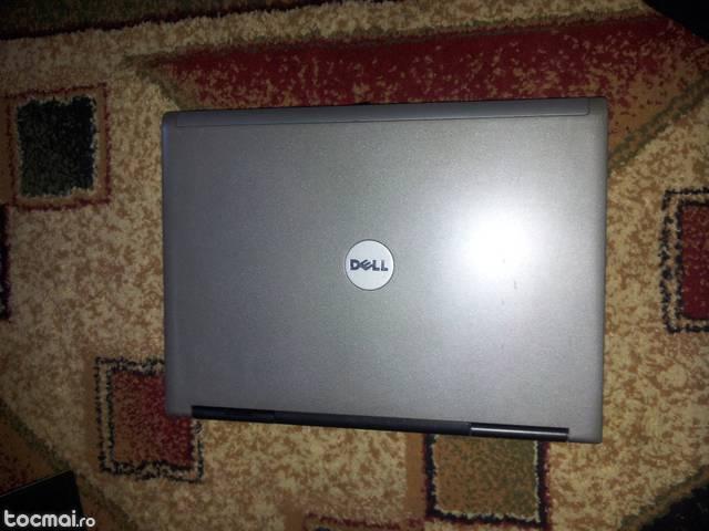 laptop del d820