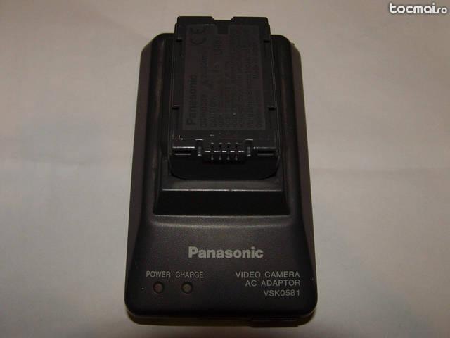 Panasonic incarcator camera video+acumulator