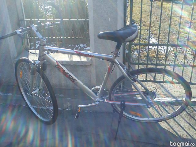 Bicicleta Genesis Treking Alu 28 Germania