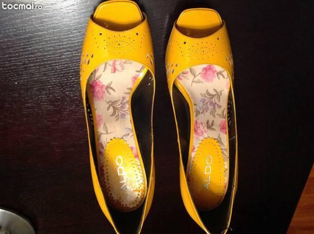 Pantofi Aldo, 38, piele in interior