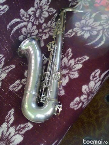 Saxofon tenor Guban