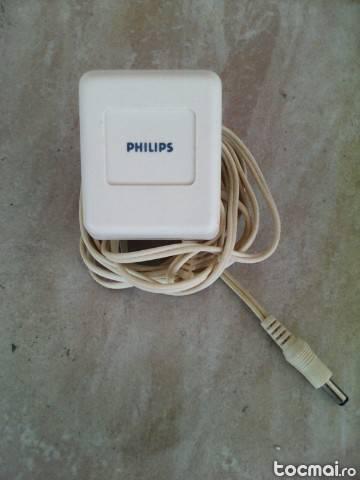 Adaptor 12 v- 400mA