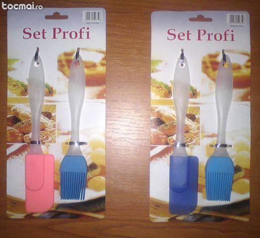 set 2 accesorii pt bucatarie: pensula si spatula din silicon