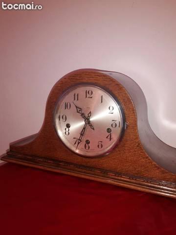 ceas de semineu westminster