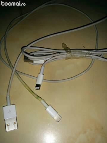 2 cabluri date iphone 5