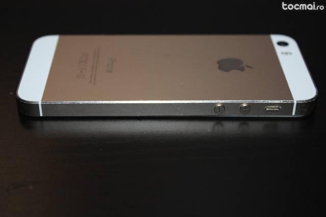 Iphone 5s- gold
