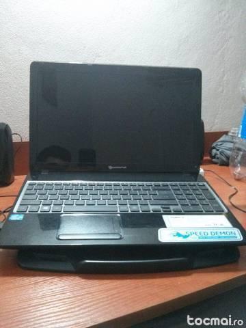 Laptop i3 impecabil
