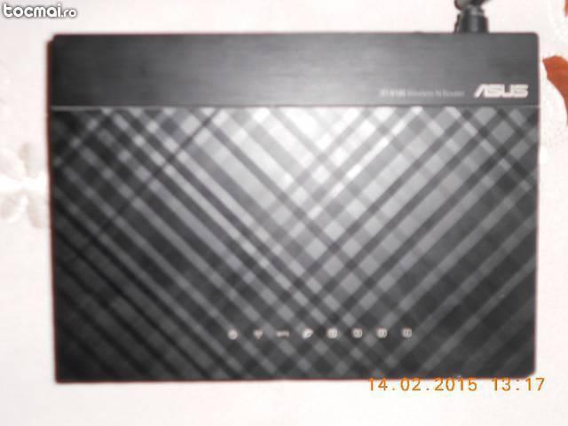 Router ASUS RT- 10E