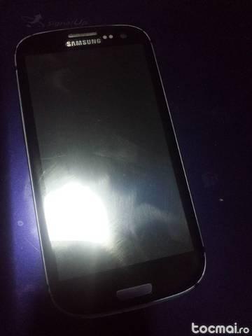 Samsung Galaxy S3 Verizon - 4G, 2 gb RAM