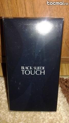Apa de toaleta Black Suede Touch 75ml