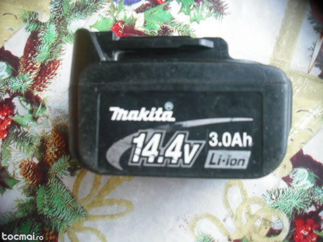 acumulator makita