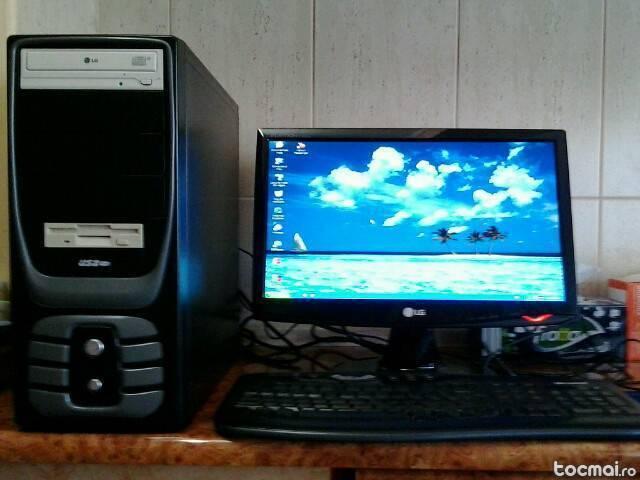 Computer PC (desktop)