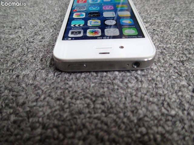 Iphone 4s neverloked 64gb alb fara icloud