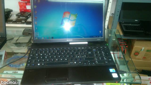 laptop sony vaio I3 15. 6 led