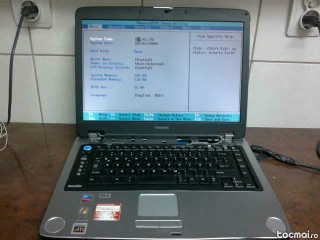 laptop toshiba dezmembrez sau intreg