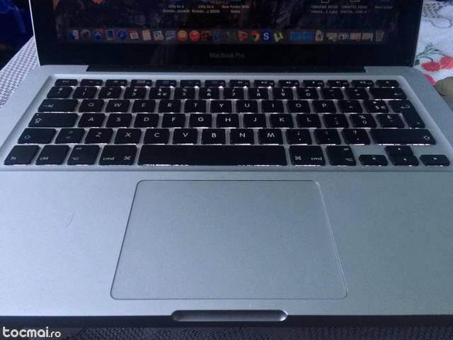 Macbook Pro mid 2010 tastatura iluminata carcasa aluminiu