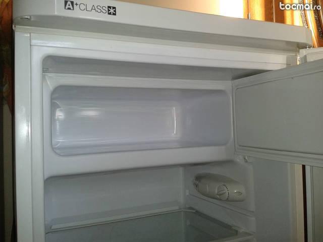 Mini frigider