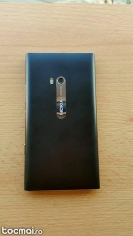 Nokia Lumia 900