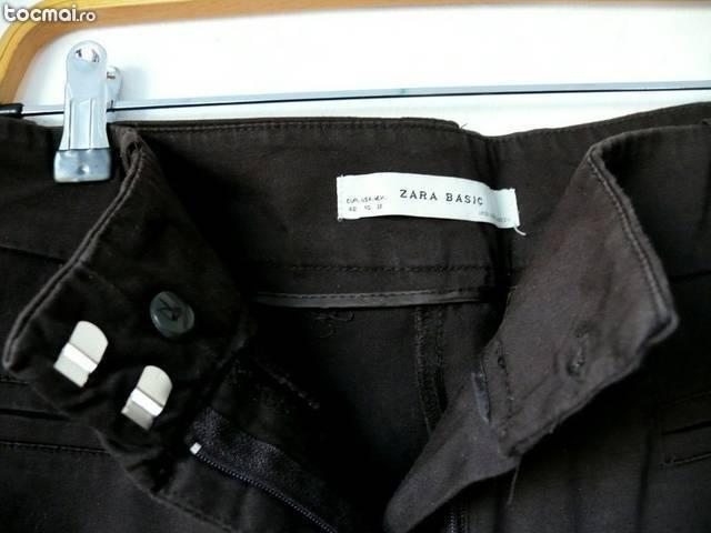 Pantaloni maro Zara Basic