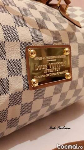 Geanta Louis Vuitton Butoias Alba Noua