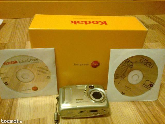 Camera foto Kodak EasyShare CX7330