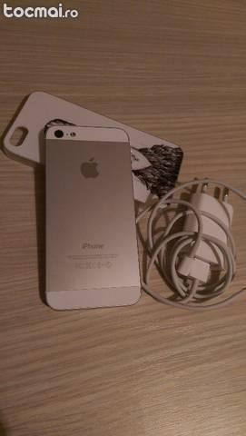 IPhone 5 alb, 16 G, Neverlock, fara iCloud