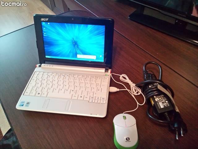 Notebook Acer Aspire One , model ZG5, putin folosit