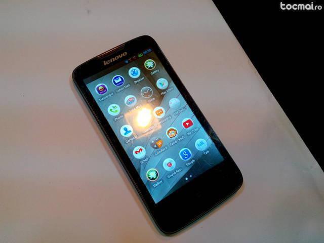 Smartphone Lenovo A820 dualsim quadcore 1gb ram 3G 4. 5inch