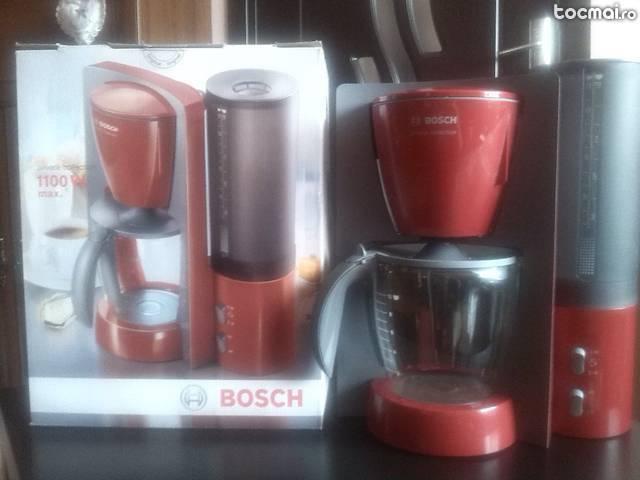 Cafetiera Bosch TKA6024V, 1, 25 l, antipicurare, rosu