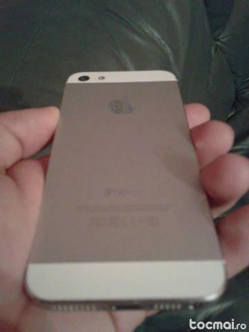 Iphone 5 withe impecabil