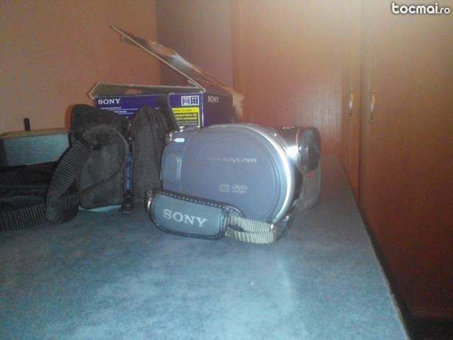 Sony Handycam 105