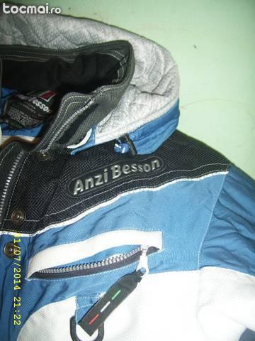 Costum ski original , marca AnziBesson