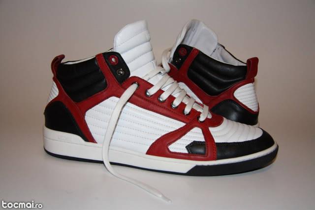 Sneakers Moschino model 56111 colectia 2014