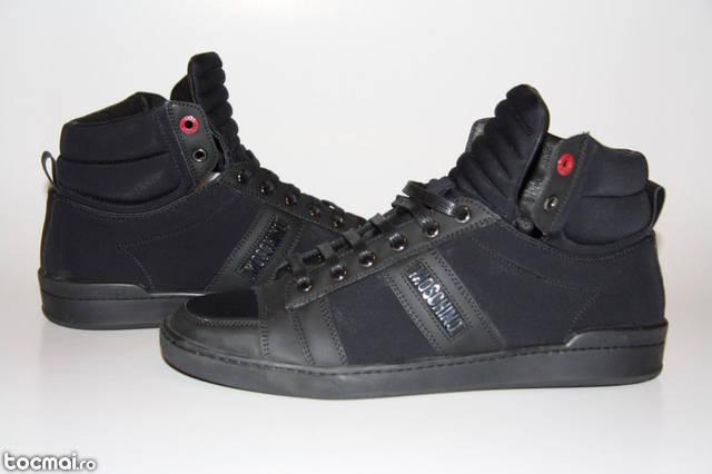 Sneakers Moschino model 56124 colectia 2014