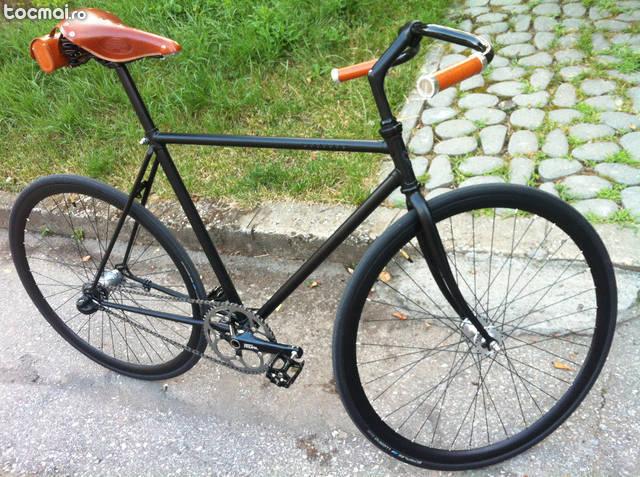Bicicleta 28 city custom made